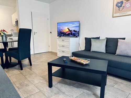 FeWo Am Hang – mit Balkon im Grünen