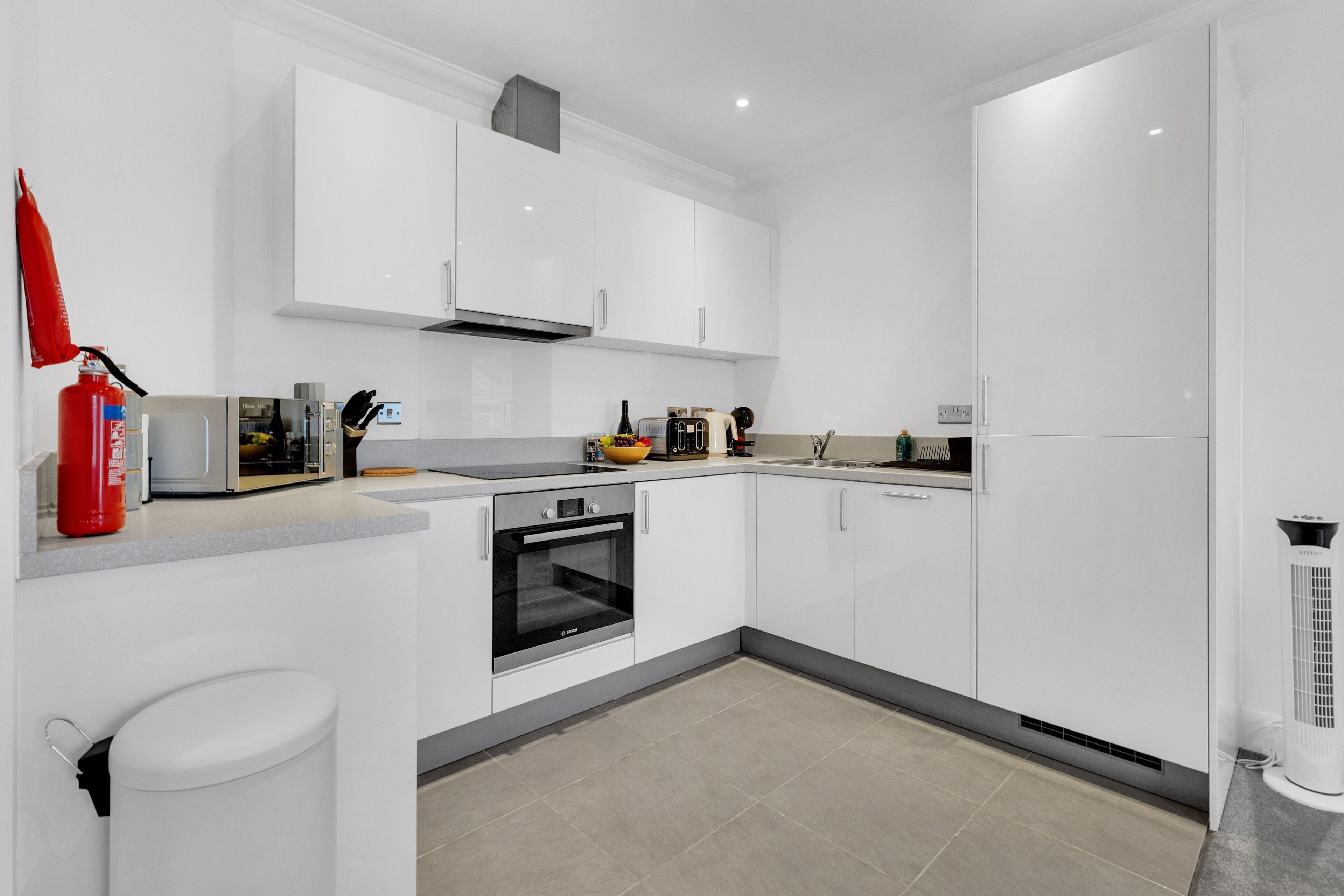 Apartment | Private kitchen | Fridge, microwave, oven, dishwasher