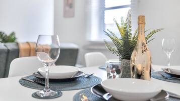 Apartment | In-room dining