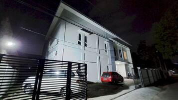 Bagian depan properti