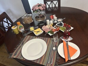 Terrace/patio - Pebble Fountain Guesthouse (Pretoria)