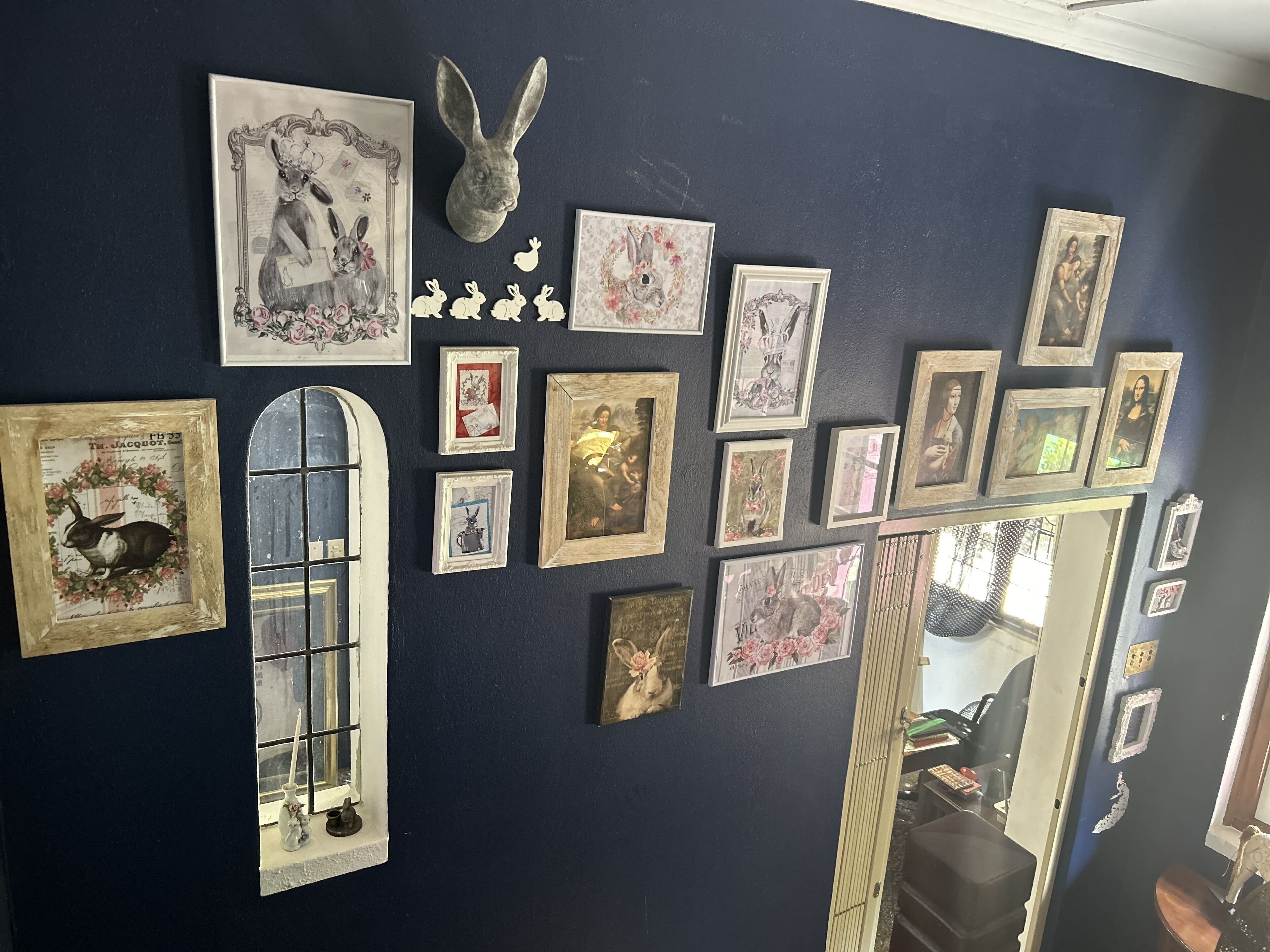 Handrails in stairways