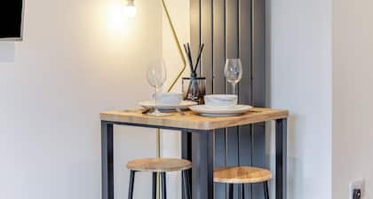 Free Parking Highland N500 Hideaway Inverness