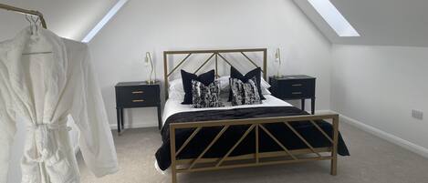 ハウス | 1 室のベッドルーム、アイロン / アイロン台、WiFi (無料)、ベッドシーツ