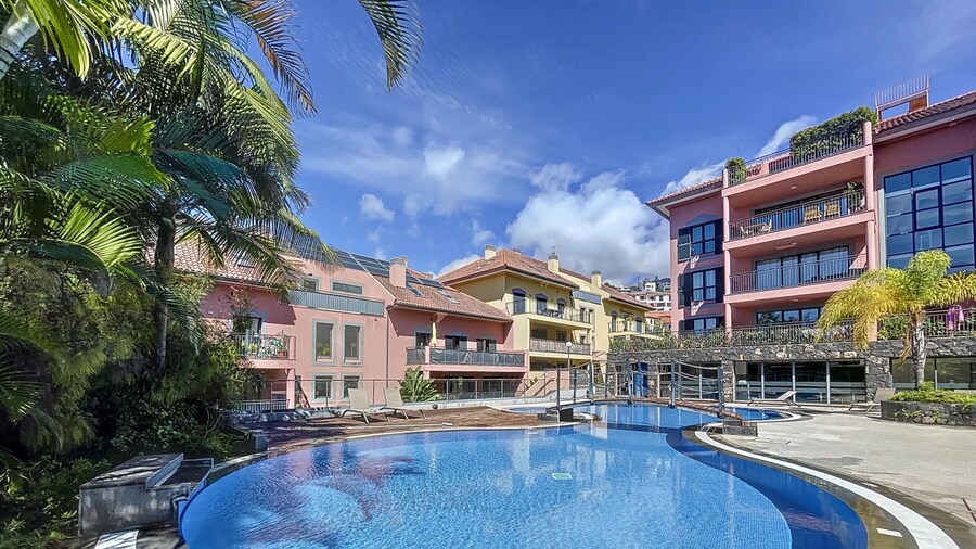 The View by Atlantic Holiday