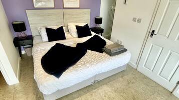 Studio | Free WiFi, bed sheets