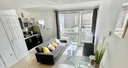 Stunning Studio Apartment in Cambridge