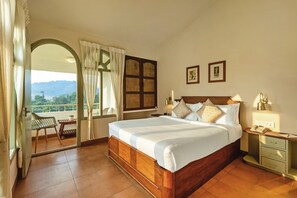 Villa, 2 soverom, balkong | 1 soverom, safe på rommet, skrivebord og skrivebord for bærbar PC