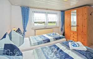 1 habitación y ropa de cama