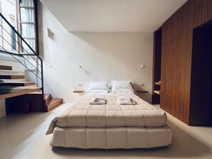 1 chambre, bureau, fer et planche à repasser, Wi-Fi gratuit