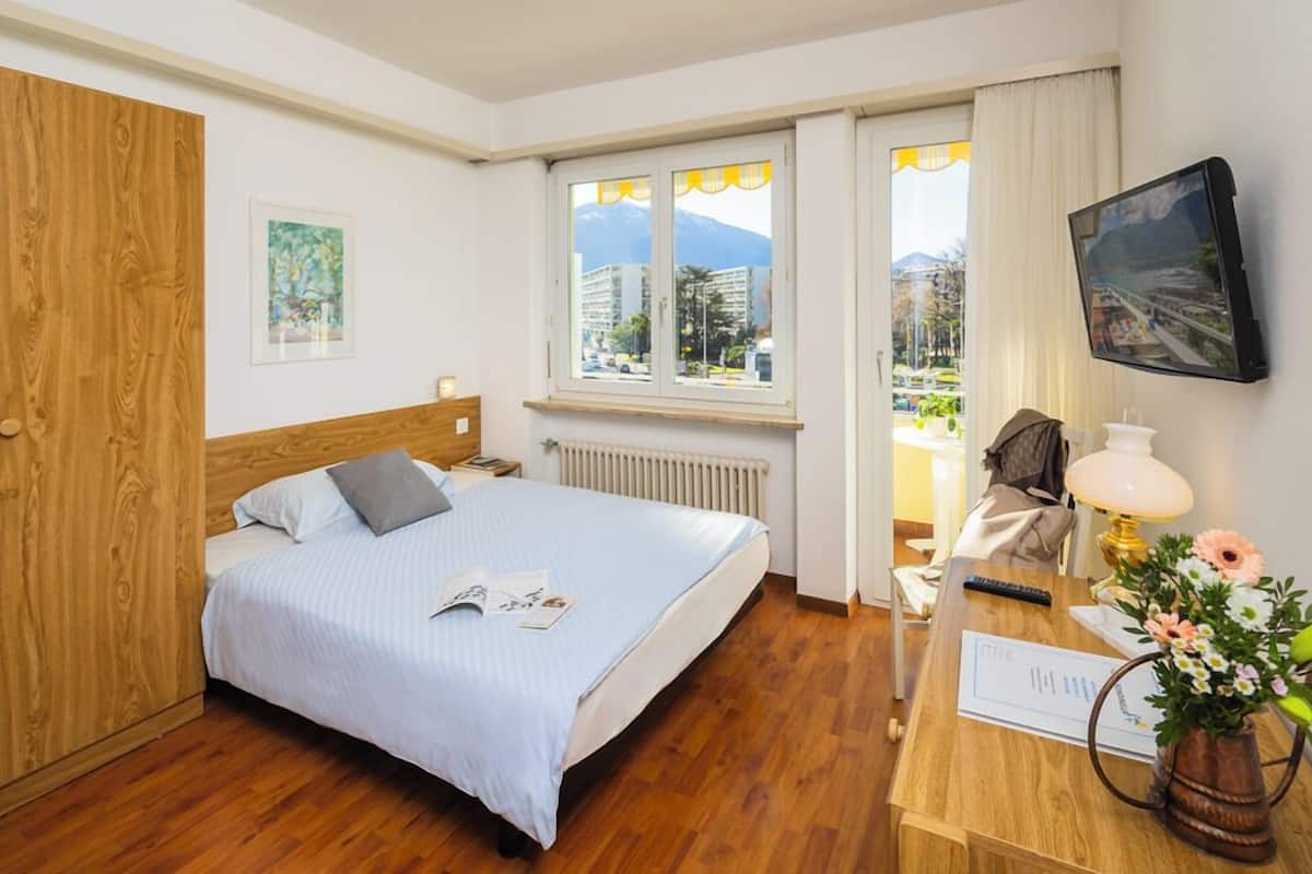 Singola Standard | Una cassaforte in camera, Wi-Fi gratuito, lenzuola