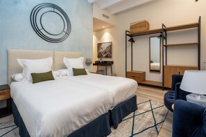 Standard Room, 1 Queen Bed, Vineyard View | 1 bedroom, premium bedding, down comforters, memory foam beds - Finca Calderón Enoresort (Requena)