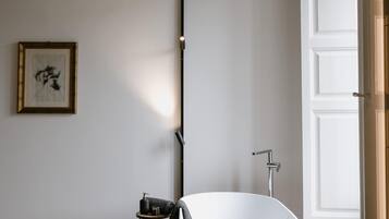 Chambre Luxe | 1 chambre, literie de qualité supérieure, matelas mémoire de forme