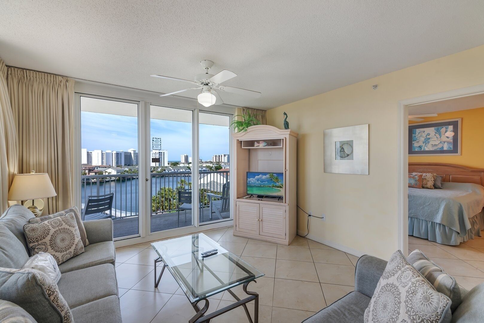 Condo, 3 Bedrooms | Living area | Smart TV, streaming services