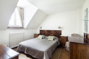 5 bedrooms, iron/ironing board, WiFi, bed sheets - Sologne, Chateaux de la Loire, Entre Chambord et le zoo de Beauval (Cheverny)