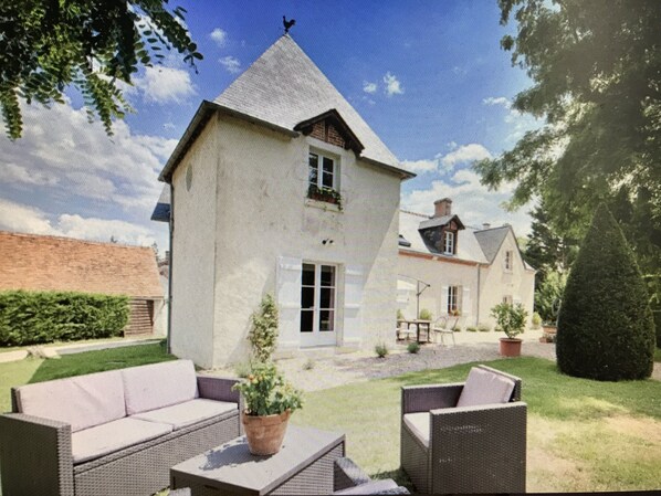 Terrace/patio - Sologne, Chateaux de la Loire, Entre Chambord et le zoo de Beauval (Cheverny)
