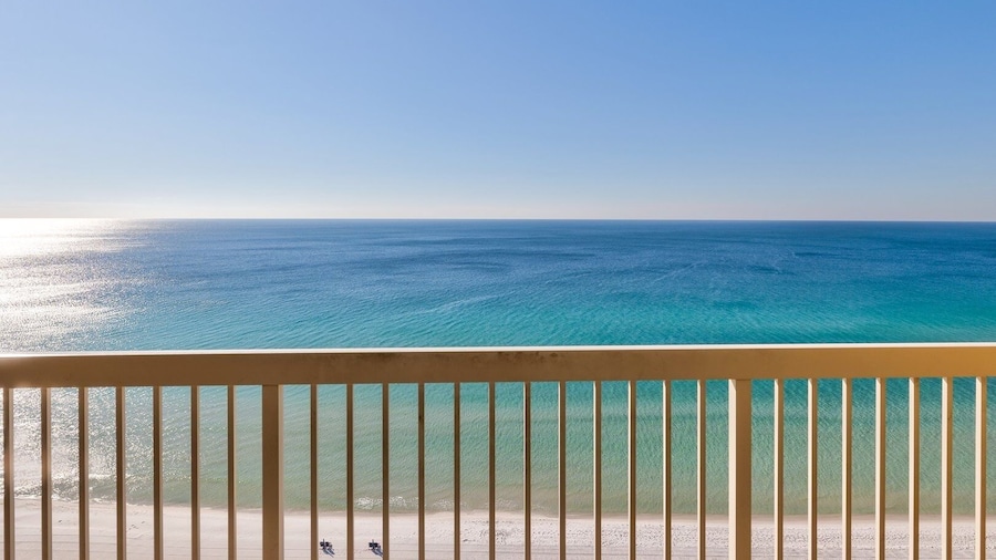 Pelican Beach 1709 1 Bedroom Condo