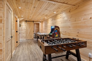 Cabin, 3 Bedrooms | Games room - Blue Hawk Hideaway 3 Bedroom Cabin by RedAwning (Sevierville)