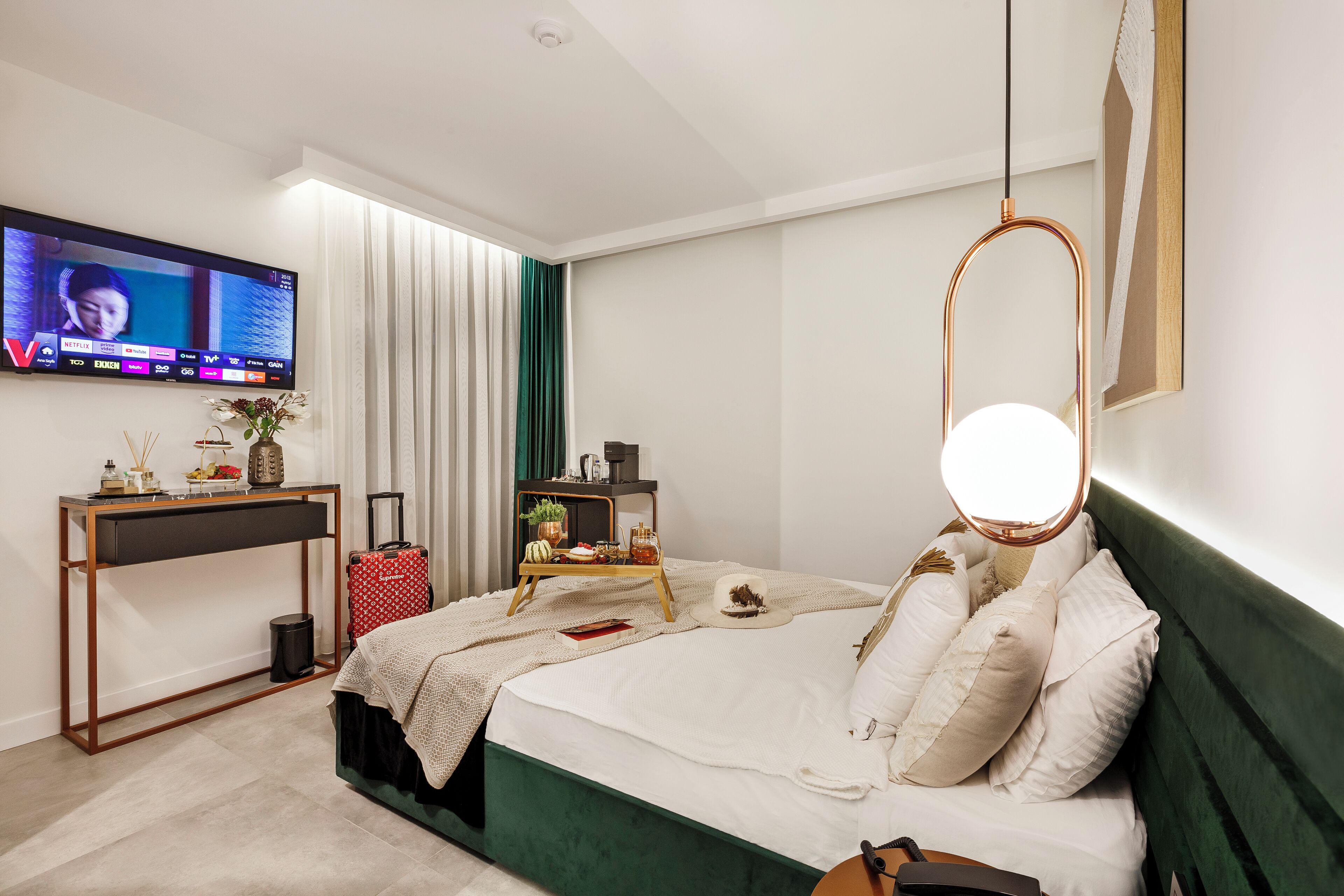 Phòng đôi Superior, hiên | Bộ đồ giường kháng dị ứng, minibar, két bảo mật tại phòng 