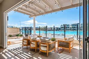 Terrace/patio - Persian Bliss: Desert Color Lagoon + Beaches (St. George)