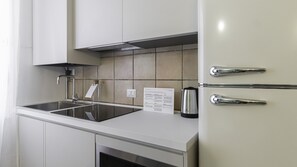 Apartment (1 Bedroom) | Eigene Küche | Mikrowelle, Toaster, Hochstuhl