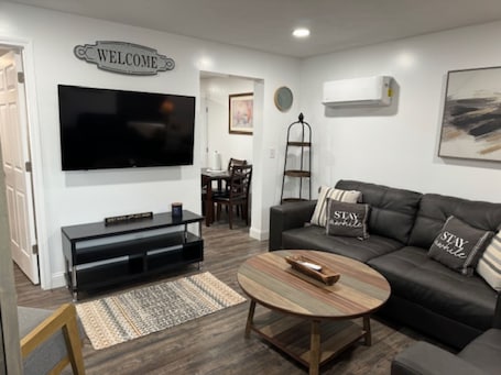 Living area. The Brown Stone on Main