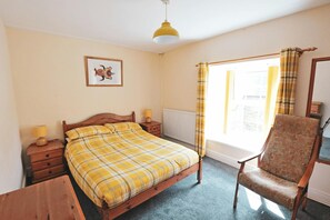 5 bedrooms, free WiFi, bed sheets - Mount Pleasant, Newport (Newport)