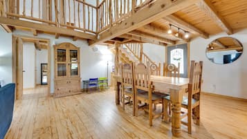 Rumah (4 Bedrooms) | Interior