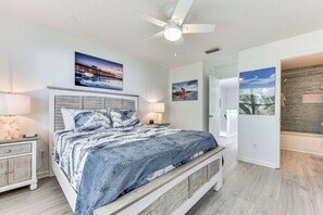 Apartment (2 Bedrooms) | Interior - Fernandina Beach Townhome, Steps to Public Beach (Fernandina Beach)