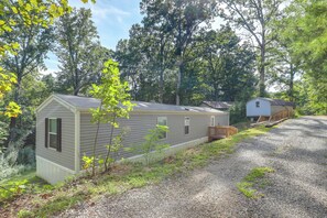 Exterior - Pet-friendly Home ~ 5 Mi to Blue Ridge Parkway! (Asheville)