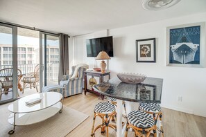 Apartment (0 Bedroom) | Interior