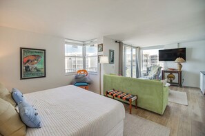 Apartment (0 Bedroom) | Interior