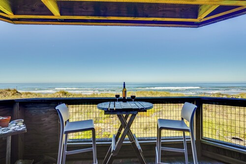 Watsonville Condo w/ Ocean Views & Beach Access