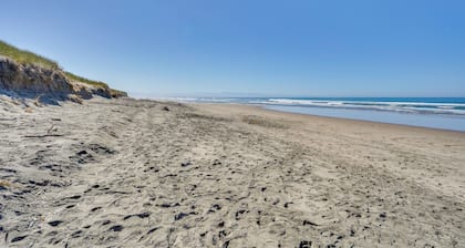 Watsonville Condo w/ Ocean Views & Beach Access