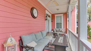 Cottage (2 Bedrooms) | Interior
