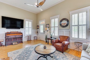 Cottage (2 Bedrooms) | Interior