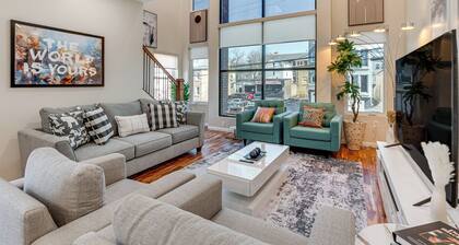 Luxe Newark Retreat w/ Rooftop Deck: Pets Welcome!