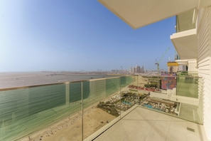 Comfort Apartment, 3 Bedrooms, Sea View | Balcony view