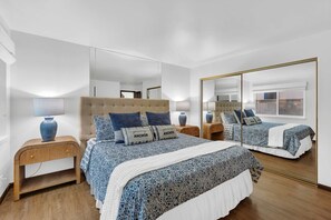 3 chambres, fer et planche à repasser, Wi-Fi gratuit, draps fournis