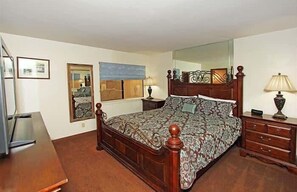 15 soverom, strykejern/-brett, wi-fi (inkludert) og sengetøy