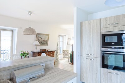 Le Hameau - Les Demoiselles à Versailles