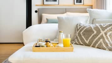 Een strijkplank/strijkijzer, gratis wifi, beddengoed