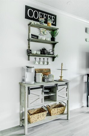 Appart'hôtel, 1 très grand lit (7 B, One Bedroom Condo) | Cuisine privée