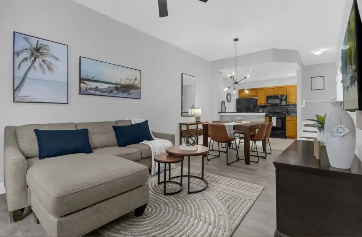 Entire townhome near Disney