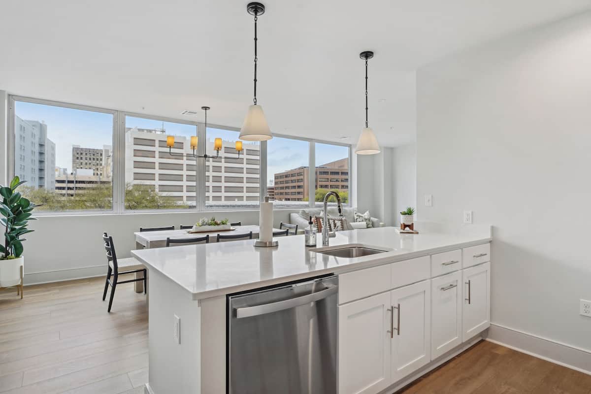 Standard Condo, 4 Bedrooms, Private Bathroom | Private kitchen | Full-size fridge, microwave, oven, stovetop