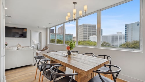 The Eleanor New Orleans