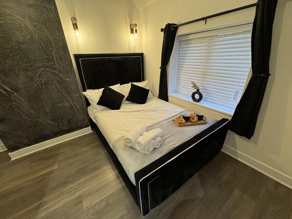 Huis | 3 slaapkamers, een strijkplank/strijkijzer, gratis wifi, beddengoed