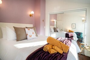 7 bedrooms, iron/ironing board, travel crib, WiFi