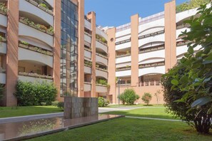 บริเวณภายนอก