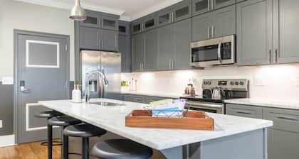 Modern East Nashville Home with Elevator & Rooftop Deck